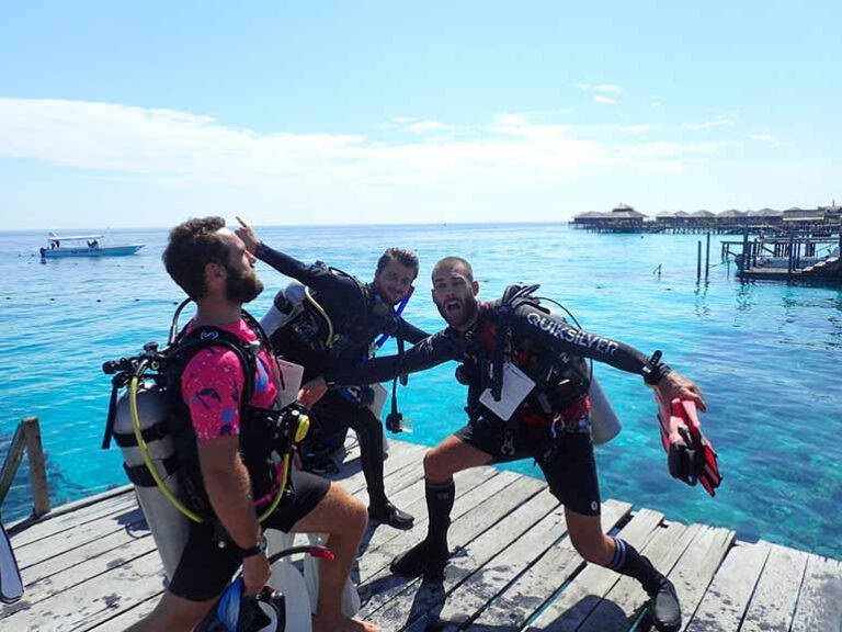 PADI Open Water Course In Malaysia | Scuba Junkie Sipadan